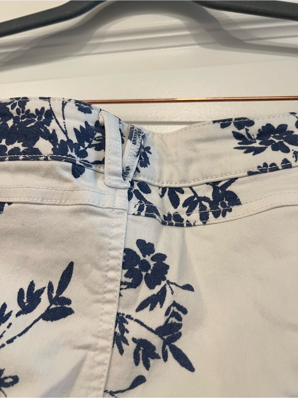 Women’s White Floral Skort with Navy Print - Picture 12 of 14